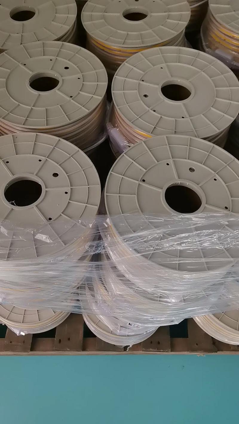 源头工厂直供，专业灯具照明 您想要的一切顺利，从这里开始